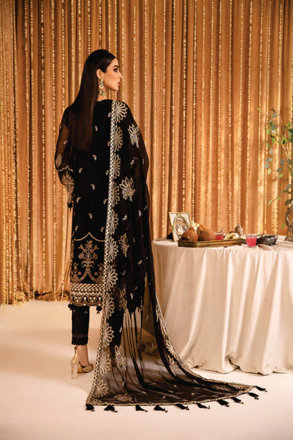 Ladies EMBROIDERED Chiffon Suit Yesra By Alizeh