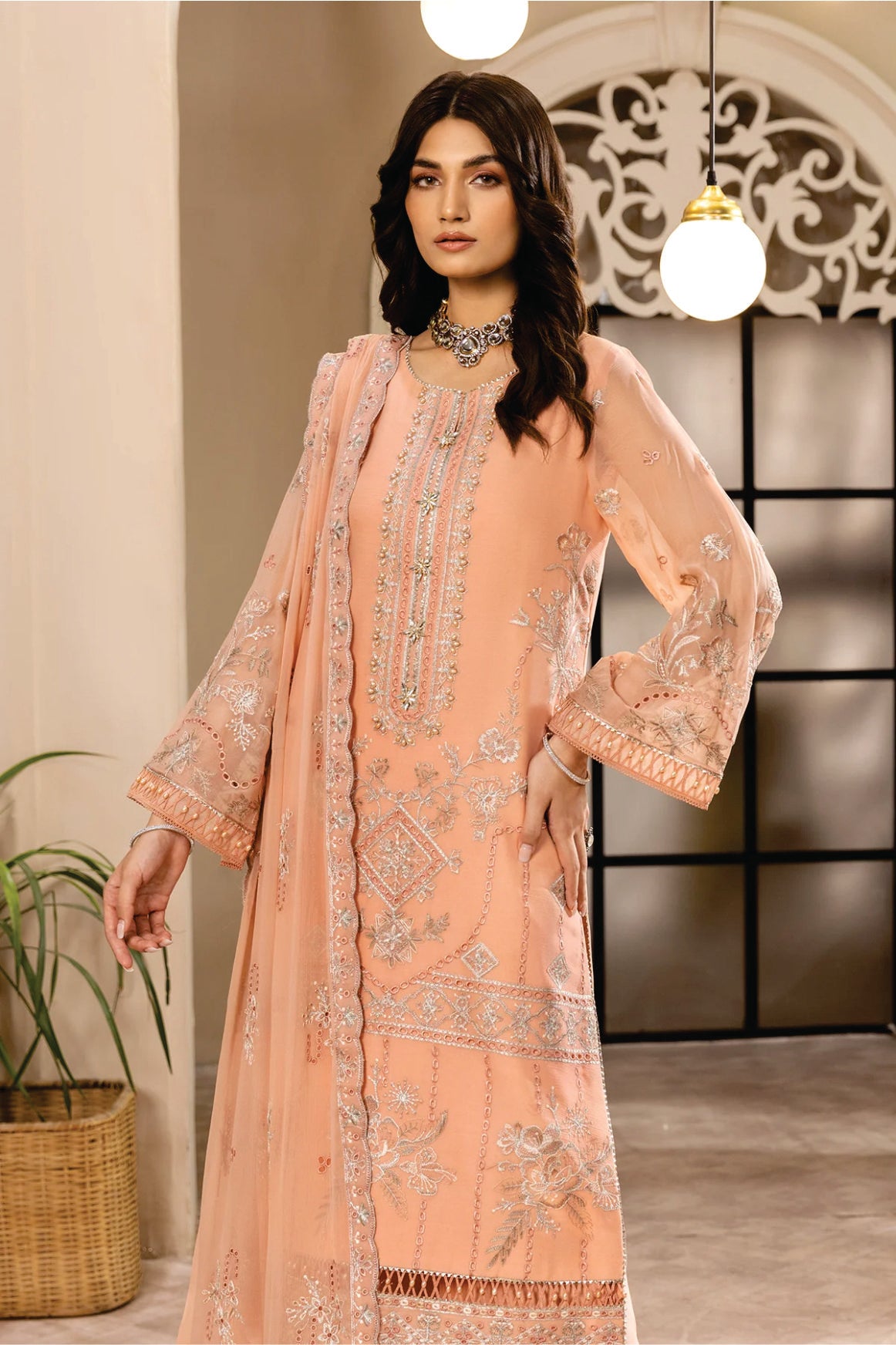 Ladies EMBROIDERED Chiffon Suit Dhaagy by Alizeh