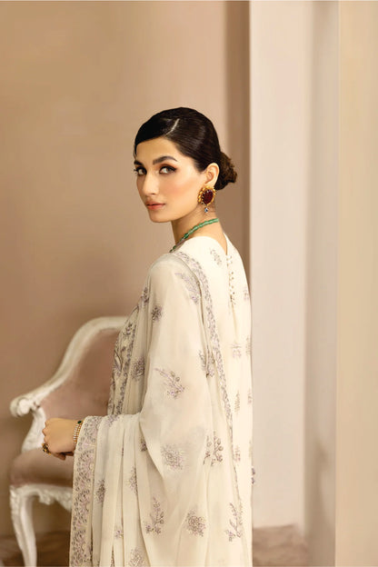 Ladies EMBROIDERED Chiffon Suit DHAAGY by Alizeh