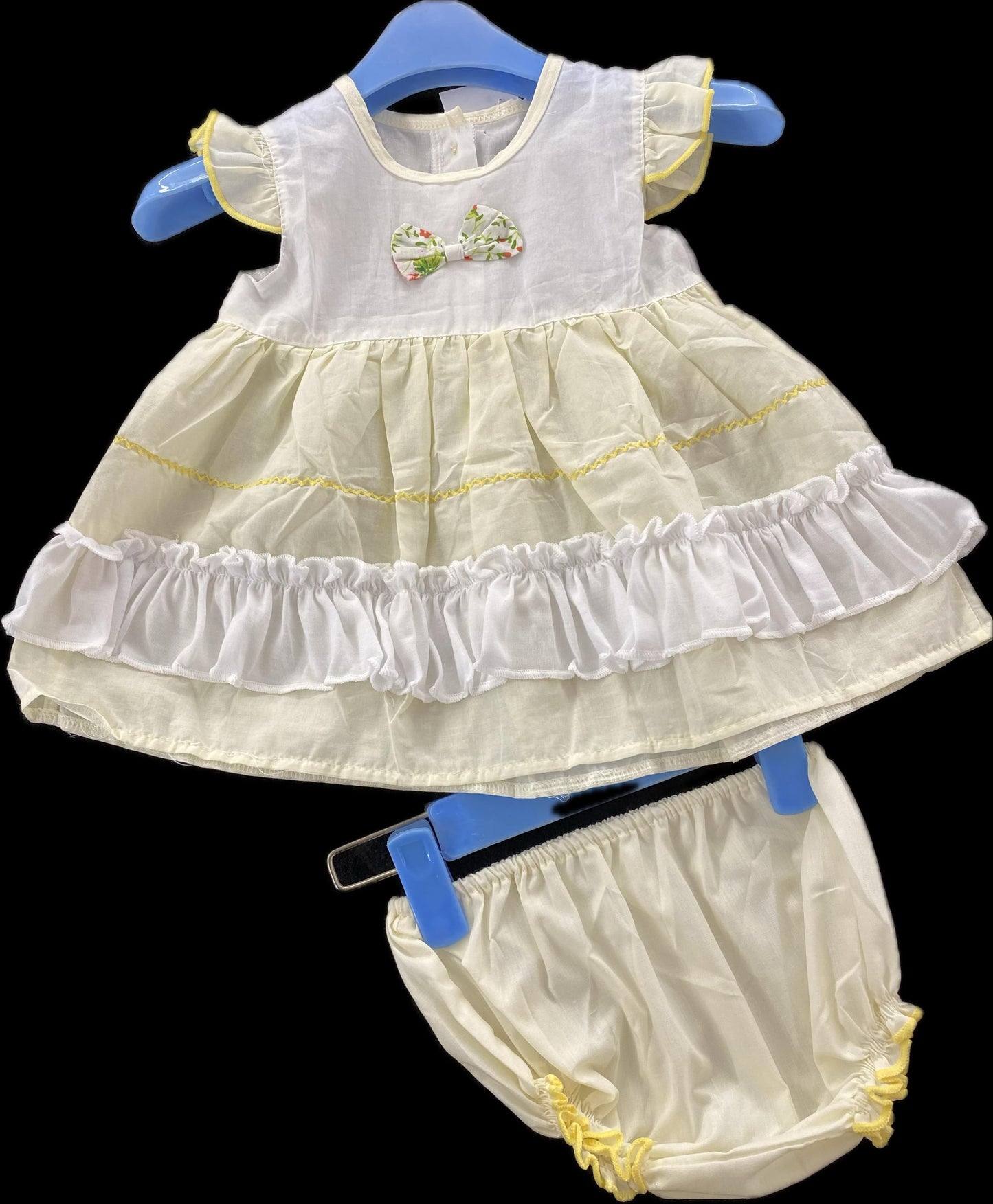 NEWBORN MOST FASHIONABLE BABY FROCK