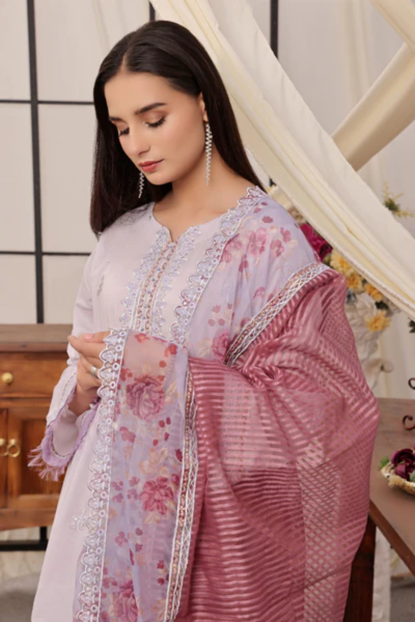 Ladies EMBROIDERED LAWN SUIT