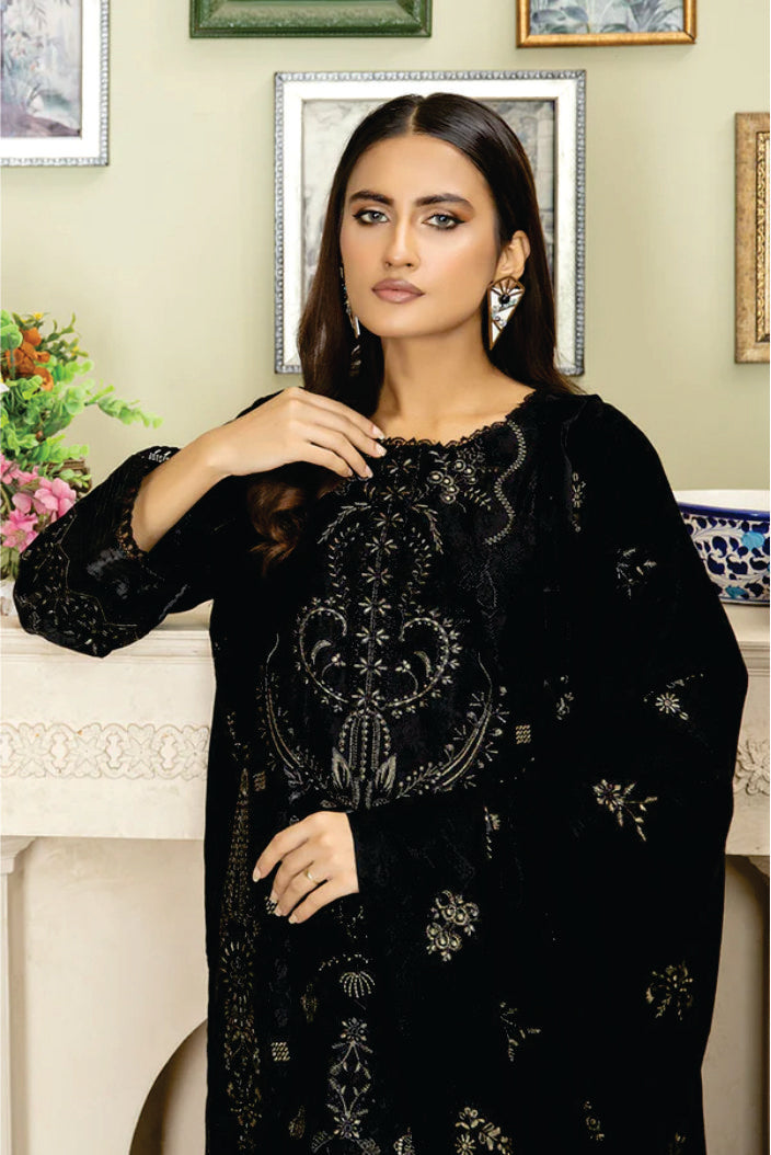 Ladies Unstitched Wool Embroidered Collection by Marjjan