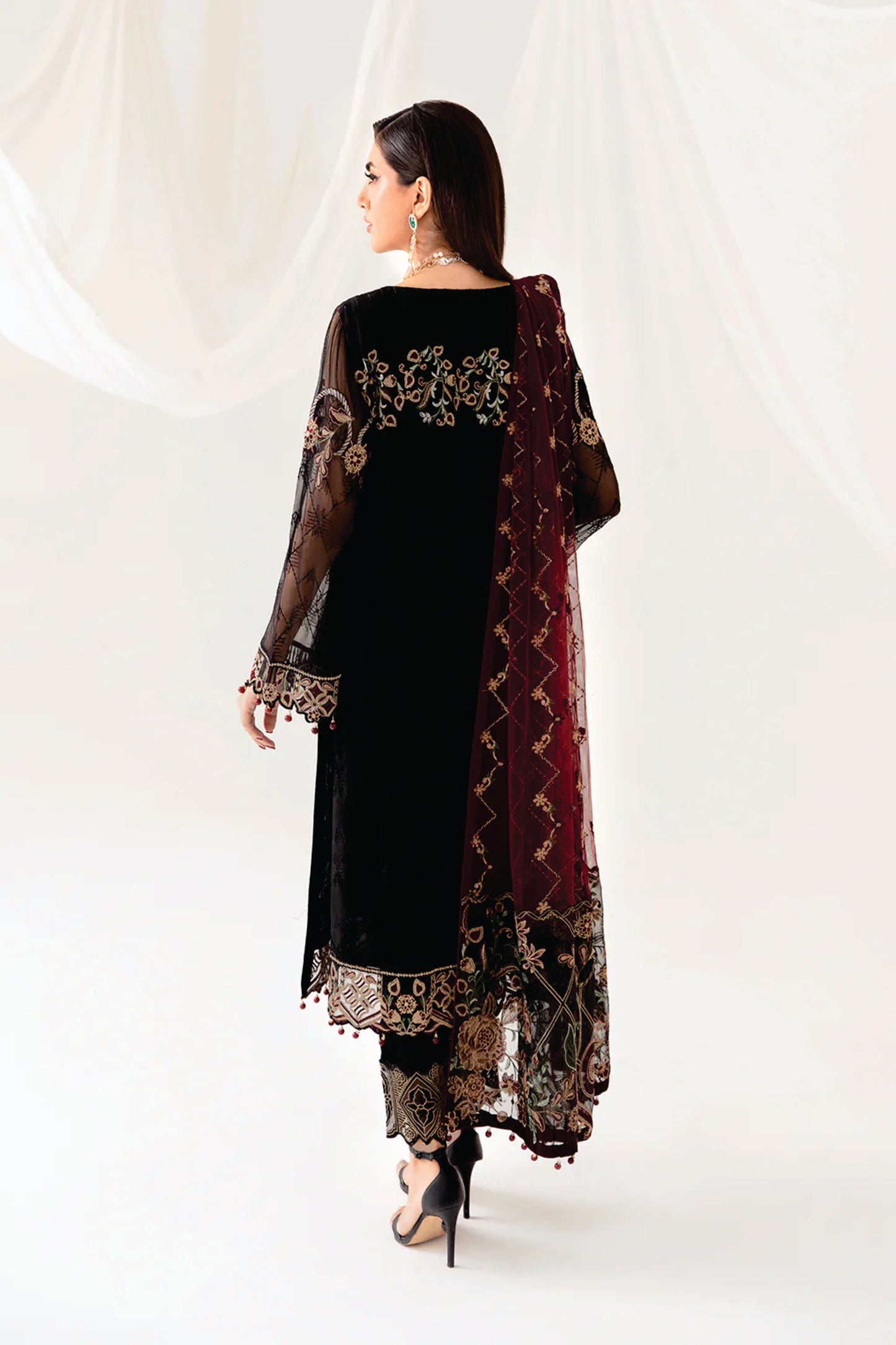 Ladies EMBROIDERED Chiffon Suit Rangoon by Ramsha