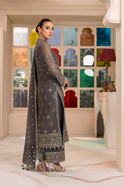 Ladies Fancy Embroidered Suit AMAYA by Alizeh