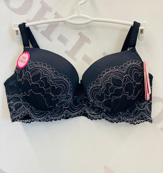 Women Single Padded Under Wired Embroidered Push Up Bra